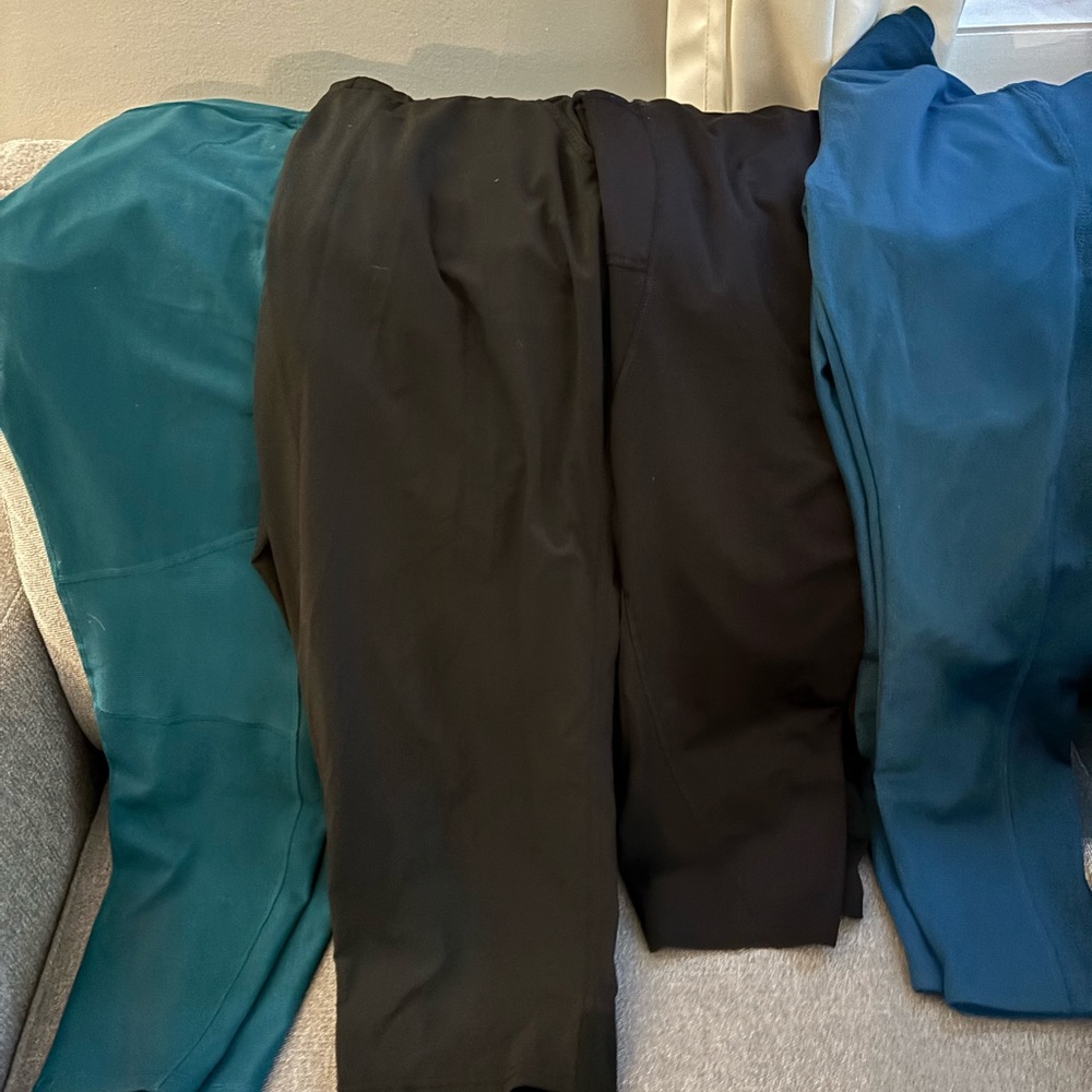 Set of Three Leggings in Black and Blue